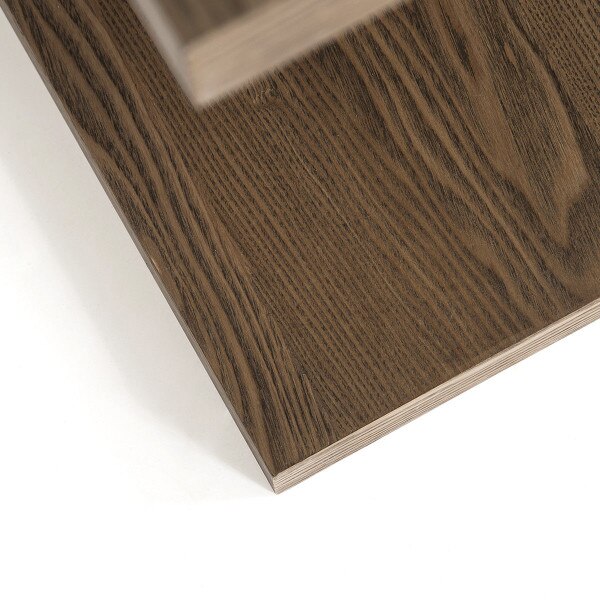 Oscar C Table